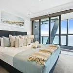 1 Bedroom Ocean View Luxury Unit - Q Stay