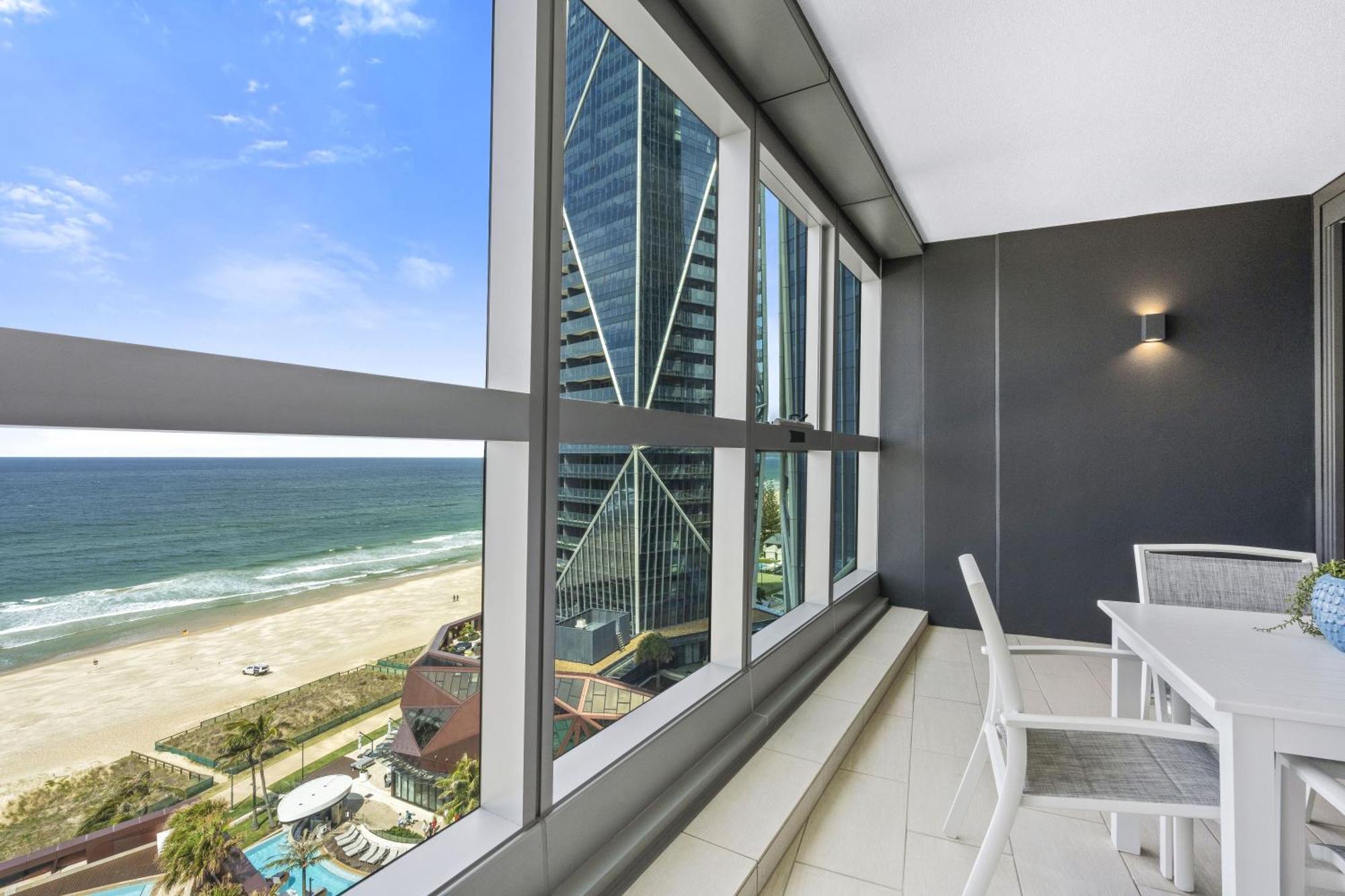 1 Bedroom Ocean View Luxury Unit - Q Apartment *