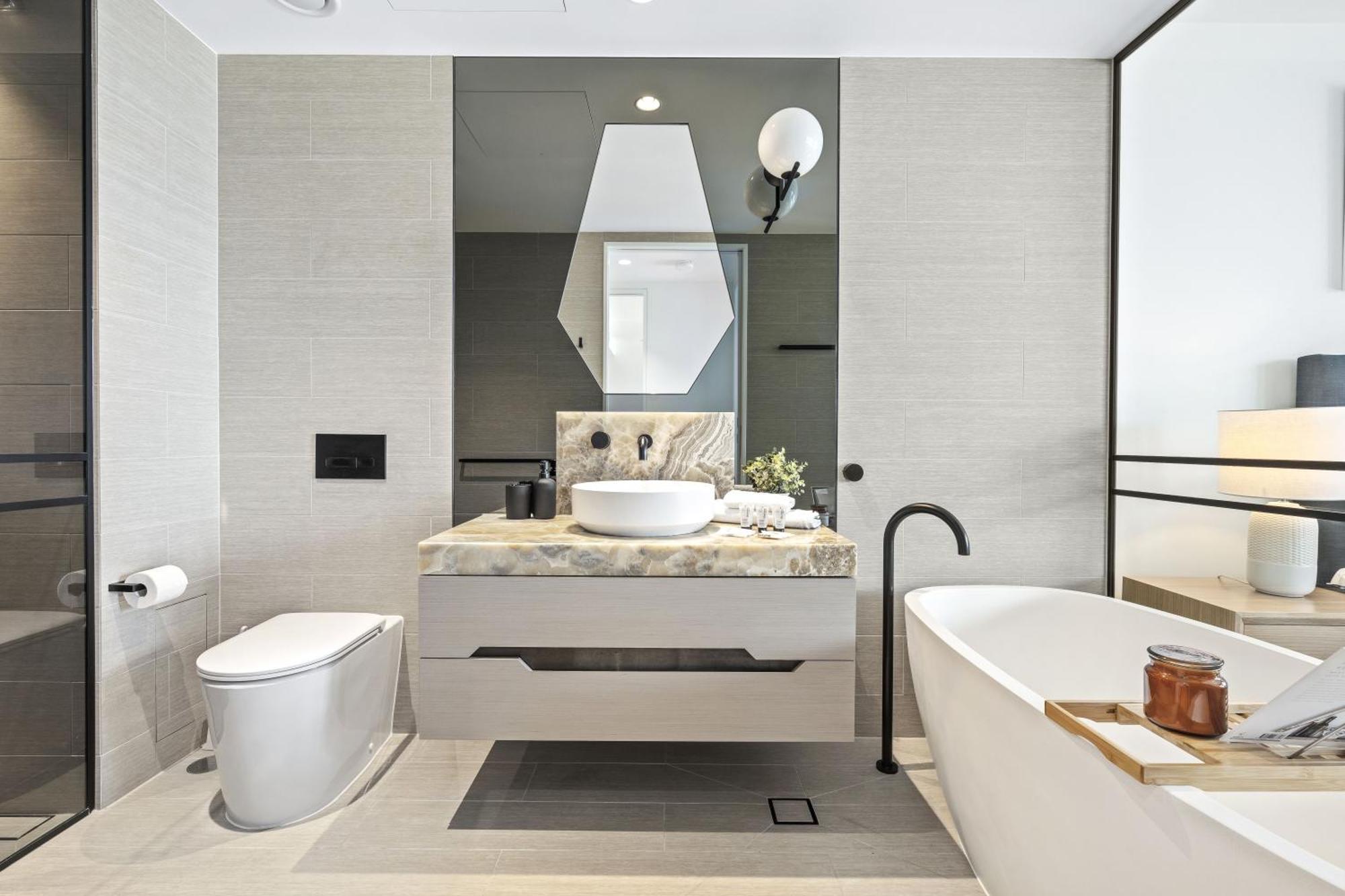 1 Bedroom Ocean View Luxury Unit - Q Gold Coast