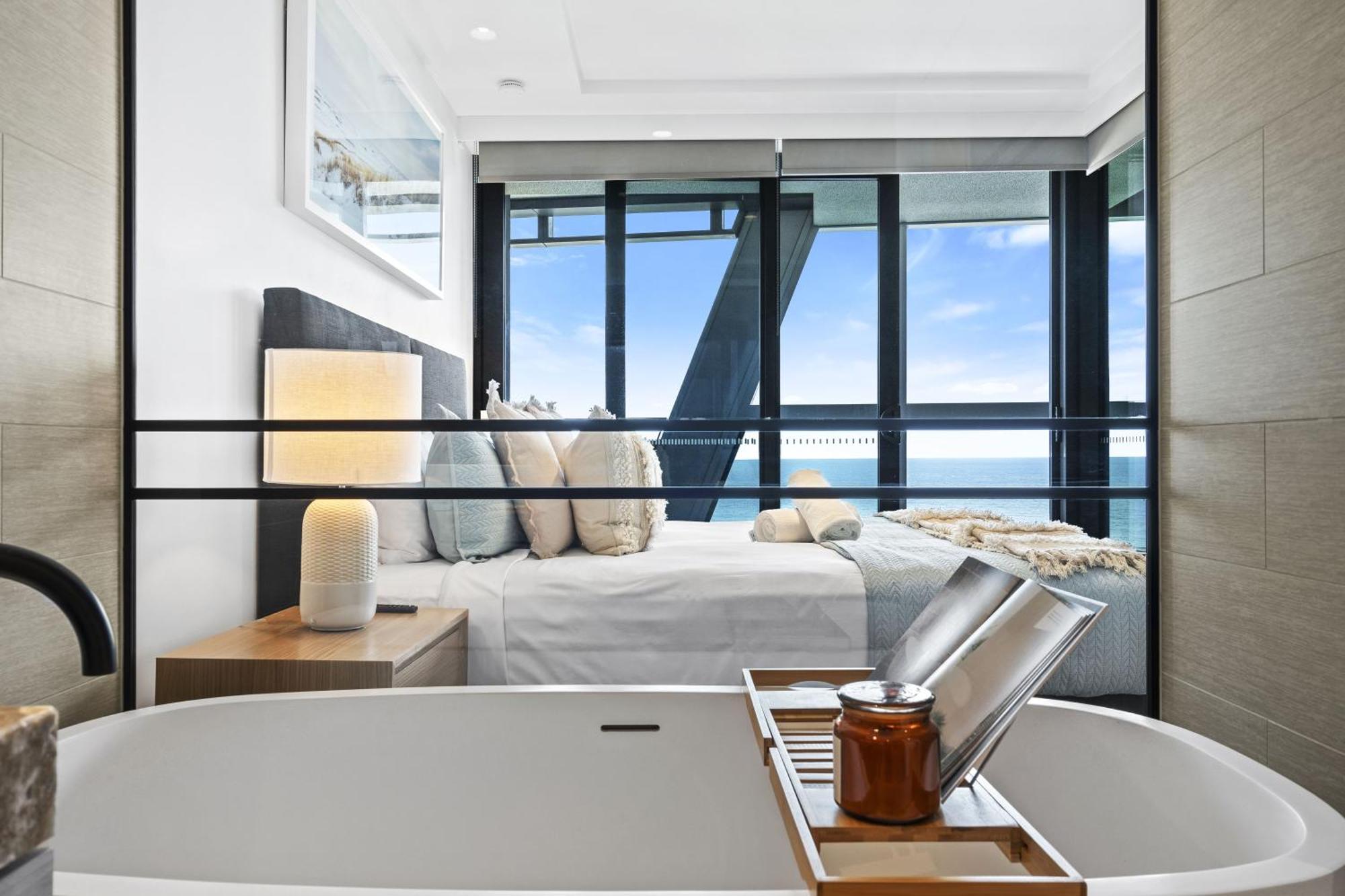 Apartment 1 Bedroom Ocean View Luxury Unit - Q